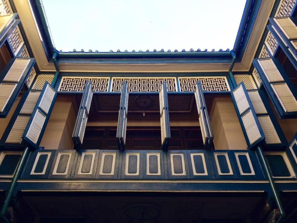 Amaliun Hotel Medan Exterior photo