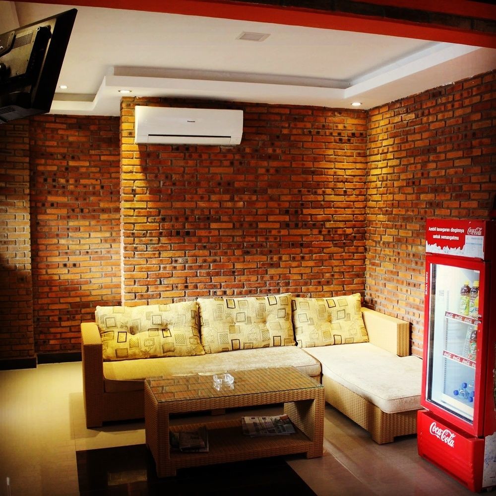 Amaliun Hotel Medan Exterior photo