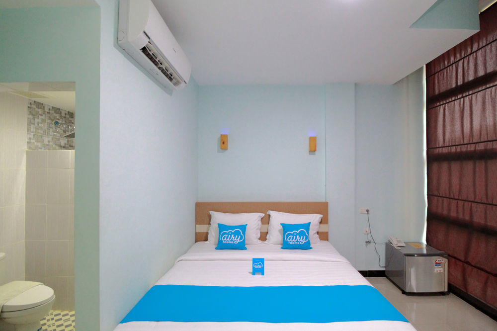 Amaliun Hotel Medan Exterior photo